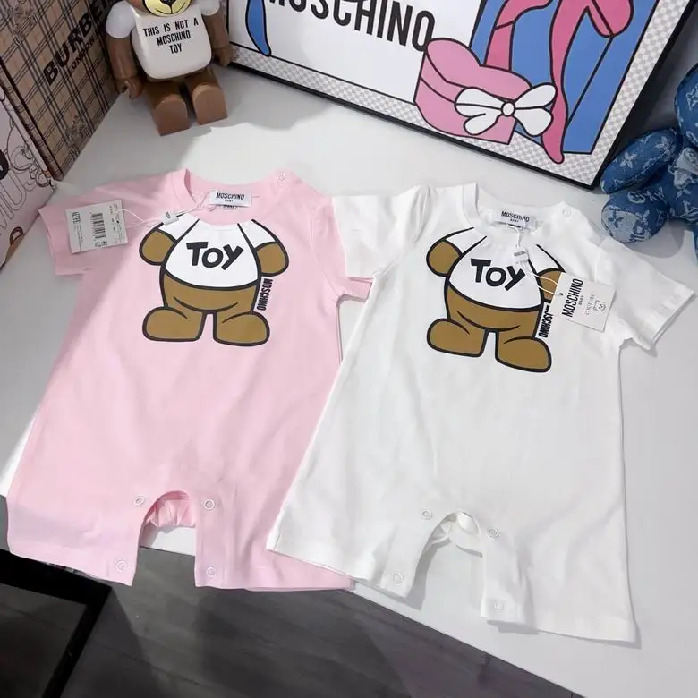 Moschino sz59 66 73 80 85 90  (1)